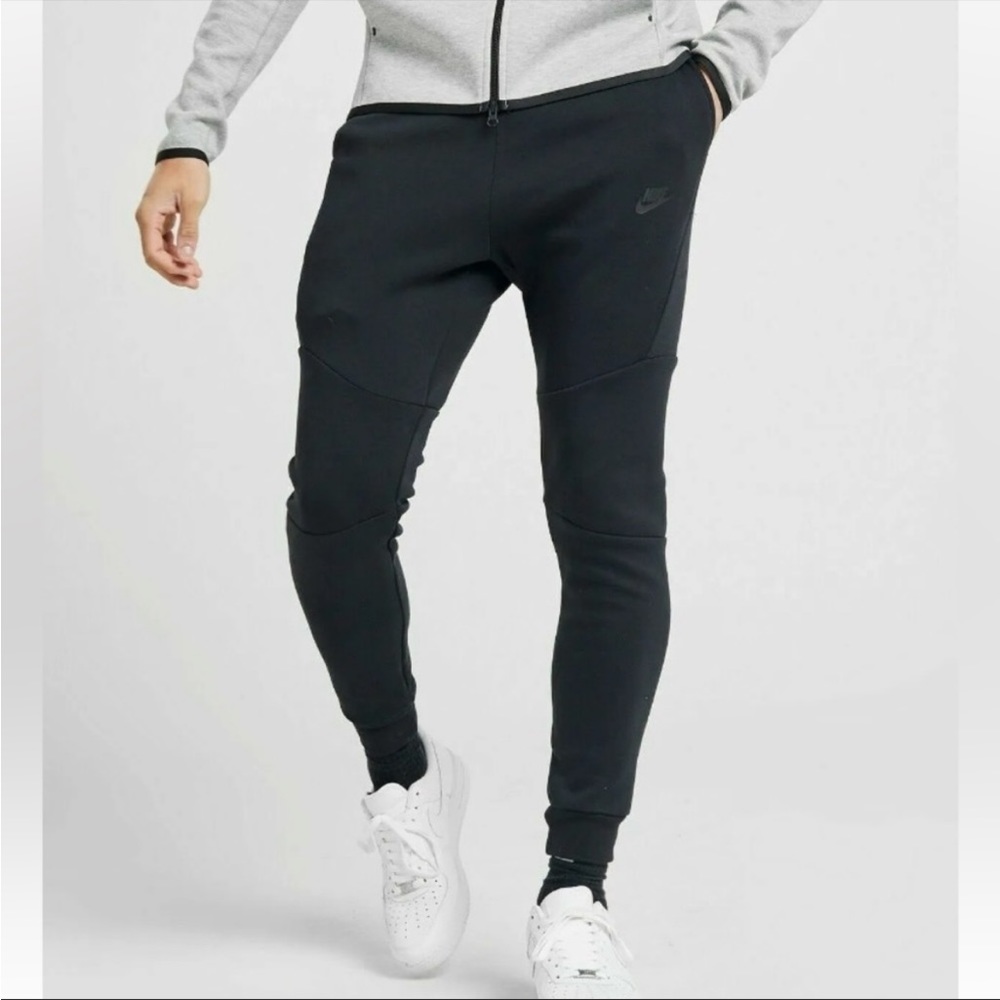 Nike Tech Fleece pants